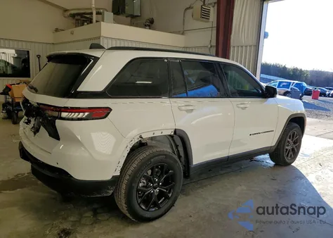 2025 Jeep Grand Cherokee Laredo z USA, uszkodzony, nr VIN 1C4RJGAGXS8767531